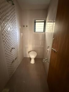 Bathroom Image of 1035 Sq.ft 2 BHK Apartment / Flat for sale in Vastrapur Ahmedabad for Rs. 5900000