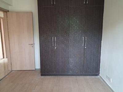 Bedroom Image of 2350 Sq.ft 4 BHK Apartment / Flat for sale in DLF Express Greens, Manesar Gurgaon for Rs. 17800000