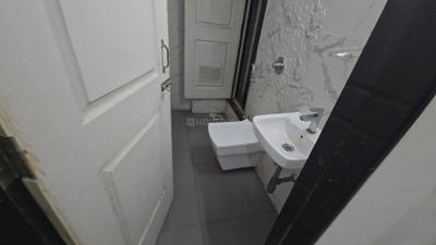 Bathroom Image of 500 Sq.ft 1 BHK Apartment / Flat for rent in Haware Intelligentia Infinity, Chembur Mumbai for Rs. 44000
