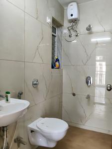 Common Bathroom Image of 500 Sq.ft 1 BHK Apartment / Flat for rent in Puraniks Elito Grand Central, Thane West Thane for Rs. 28000