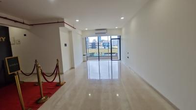 Living Room Image of 1650 Sq.ft 3 BHK Apartment / Flat for sale in Prabhakar Esquina Private Residence, Andheri West Mumbai for Rs. 55000000