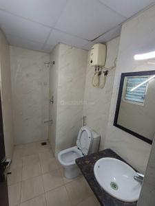 Bathroom Image of 1850 Sq.ft 3 BHK Apartment / Flat for rent in Arumbakkam Chennai for Rs. 50000