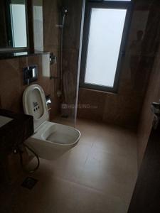 Bathroom Image of 1500 Sq.ft 3 BHK Apartment / Flat for rent in Piramal Aranya, Byculla Mumbai for Rs. 200000