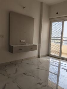 Hall Image of 1700 Sq.ft 3 BHK Apartment / Flat for rent in Purvanchal Royal City Phase 2, Chi V Greater Noida for Rs. 35000