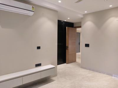 5 BHK Flat
