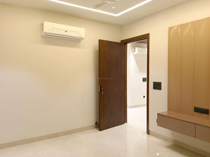 DLF Phase 3 Bedroom 1