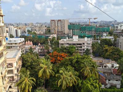 Image of 2000 Sq.ft 4 BHK Apartment / Flat for rent in Vile Parle East, Mumbai for Rs. 225000