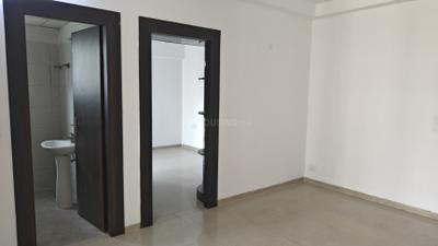 Living Room Image of 955 Sq.ft 2.5 BHK Apartment / Flat for sale in Nirala Estate, Noida Extension Greater Noida for Rs. 9061000
