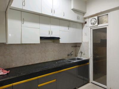 Kitchen Image of 1000 Sq.ft 2 BHK Apartment / Flat for sale in Signature Global The Millennia, Sector 37C Gurgaon for Rs. 7250000