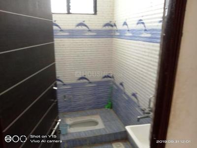 Bathroom Image of 985 Sq.ft 2 BHK Apartment / Flat for rent in Rajapeth Amravati for Rs. 13000