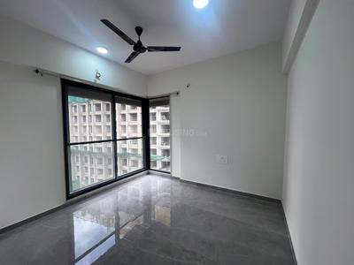 Hall Image of 900 Sq.ft 3 BHK Apartment / Flat for rent in NHI Akshaya Residency, Borivali West Mumbai for Rs. 70000