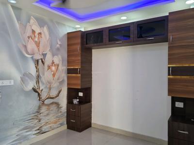 Bedroom Image of 1000 Sq.ft 3 BHK Apartment / Flat for rent in Vikram Builder Floors by Vikram Properties And Builder, Nawada New Delhi for Rs. 18500