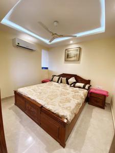 Bedroom Image of 500 Sq.ft 1 BHK Builder Floor for rent in Rajouri Garden New Delhi for Rs. 23000