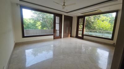Bedroom Image of 4500 Sq.ft 4 BHK Builder Floor for rent in Safdarjung Development Area New Delhi for Rs. 450000