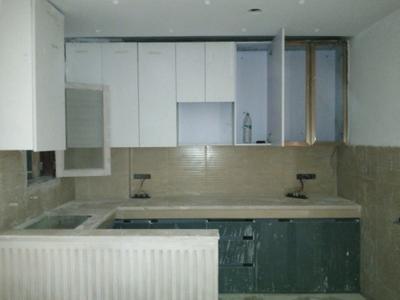 Kitchen Image of 600 Sq.ft 2 BHK Builder Floor for sale in Mahavir Enclave New Delhi for Rs. 6100000