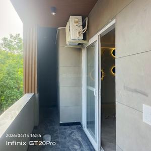 Balcony Image of 3240 Sq.ft 3 BHK Builder Floor for sale in Janakpuri New Delhi for Rs. 36000000