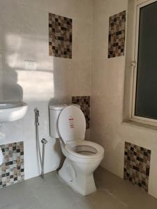 Common Bathroom Image of 540 Sq.ft 1.5 BHK Apartment / Flat for rent in Mahindra Happinest Kalyan, Bhiwandi Thane for Rs. 15600