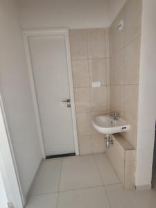 Bathroom Image of 1150 Sq.ft 3 BHK Apartment / Flat for rent in Godrej Hill Retreat, Mahalunge Pune for Rs. 33000