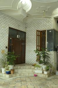 Image of 400 Sq.ft 1 RK Studio for rent in Shyam Nagar, Jaipur for Rs. 16000