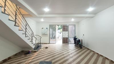 Image of 2400 Sq.ft 3 BHK Duplex for sale in Vishveshwaraya Nagar, Bengaluru for Rs. 18500000