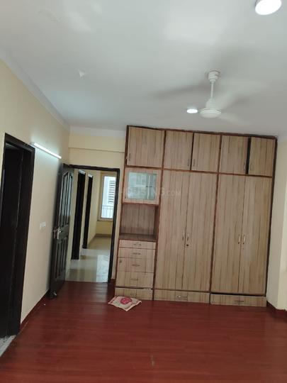 Shipra Srishti Main Image 1