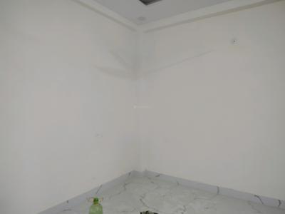 Bedroom Image of 1000 Sq.ft 3 BHK Apartment / Flat for sale in Khanpur New Delhi for Rs. 5800000