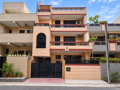 Image of Roomsoom PG in Sector 4, Noida