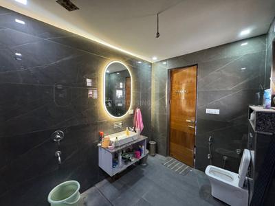 Bathroom Image of 2250 Sq.ft 3 BHK Builder Floor for sale in Sector 8 Faridabad for Rs. 18000000