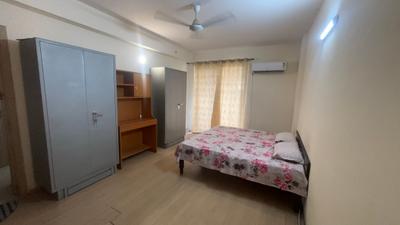 Bedroom Image of 1630 Sq.ft 2 BHK Apartment / Flat for rent in DLF Express Greens, Manesar Gurgaon for Rs. 30000