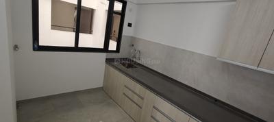 Kitchen Image of 925 Sq.ft 2 BHK Apartment / Flat for rent in Kumar Primavera B6, Wadgaon Sheri Pune for Rs. 30000