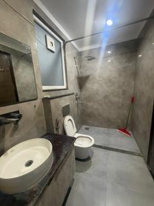 Bathroom Image of 2800 Sq.ft 3 BHK Builder Floor for rent in Sector 12 Gurgaon for Rs. 50000