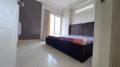 Bedroom Image of 1350 Sq.ft 3 BHK Apartment / Flat for sale in Fragrance Homes, Siddharth Vihar Ghaziabad for Rs. 13300000