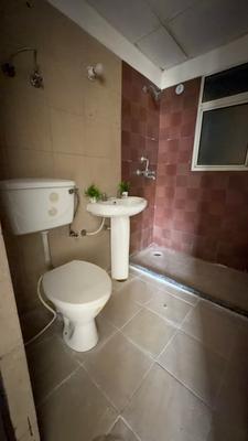 Image of 1500 Sq.ft 3 BHK Apartment / Flat for sale in Mahagun Mascot, Crossings Republik, Ghaziabad for Rs. 12200000