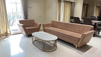 Living Room Image of 2800 Sq.ft 5 BHK Apartment / Flat for sale in Mihan Nagpur for Rs. 12000000