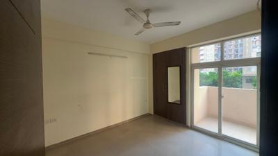 Bedroom Image of 1700 Sq.ft 3.5 BHK Apartment / Flat for rent in Arihant Arden, Noida Extension Greater Noida for Rs. 33000