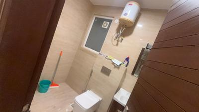 Image of 2450 Sq.ft 4 BHK Builder Floor for rent in 4S Aradhya Homes, Sector 67, Gurgaon for Rs. 56000