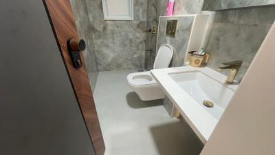 Bathroom Image of 480 Sq.ft 1 BHK Apartment / Flat for sale in Avvad Shubham Aurum, Ghatkopar East Mumbai for Rs. 14500000