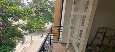 Balcony Image of 1200 Sq.ft 2 BHK Apartment / Flat for rent in Cooke Town Bengaluru for Rs. 37600
