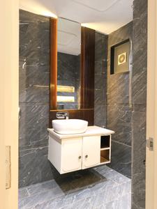 Common Bathroom Image of 1625 Sq.ft 3 BHK Builder Floor for sale in Vaishali Ghaziabad for Rs. 18000000