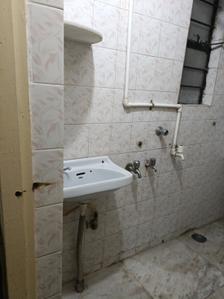 Image of 1200 Sq.ft 2 BHK Apartment / Flat for rent in Kothrud, Pune for Rs. 35000