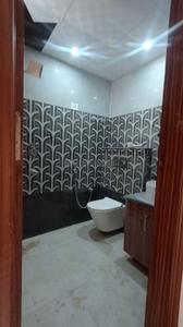 Bathroom Image of 1400 Sq.ft 3 BHK Apartment / Flat for sale in Anamika Enclave, Sector 12 Gurgaon for Rs. 8200000