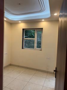 Bedroom Image of 612 Sq.ft 2 BHK Builder Floor for sale in Laxmi Nagar New Delhi for Rs. 6500000