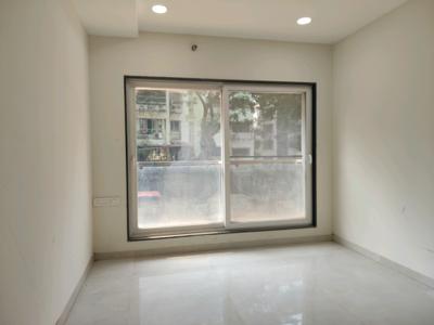 Bedroom Image of 850 Sq.ft 2 BHK Apartment / Flat for rent in Bindra Complex, Andheri East Mumbai for Rs. 65000