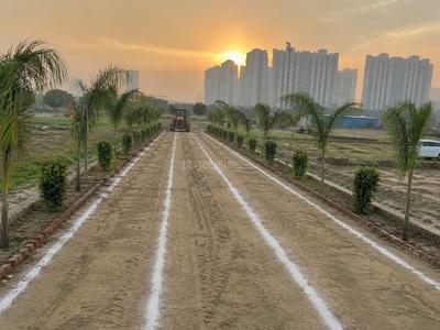 Image of 1350 Sq.ft Residential Plot / Land for sale in Surajpur Site 5, Greater Noida for Rs. 4200000