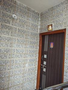 Bathroom Image of 800 Sq.ft 2 BHK Builder Floor for rent in Lohegaon Pune for Rs. 11000