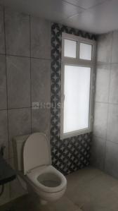 Bathroom Image of 650 Sq.ft 1 BHK Apartment / Flat for rent in Eden Park At The Prestige City, Sarjapur Bengaluru for Rs. 30000