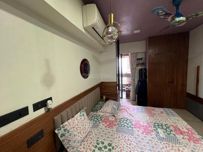 Bedroom Image of 2559 Sq.ft 4 BHK Apartment / Flat for sale in Sun Skypark, Ambli Ahmedabad for Rs. 25000000