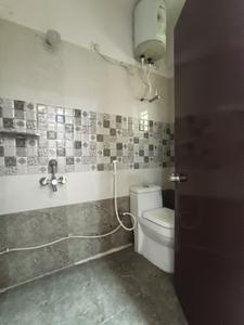 Image of 1550 Sq.ft 3 BHK Apartment / Flat for rent in Mallapur, Secunderabad for Rs. 29000