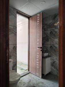 Common Bathroom Image of 1095 Sq.ft 2 BHK Apartment / Flat for sale in Devla Greater Noida for Rs. 3785244