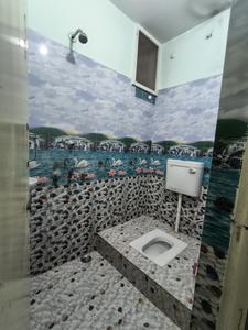 Bathroom Image of 800 Sq.ft 2 BHK Apartment / Flat for rent in Digha Patna for Rs. 8000